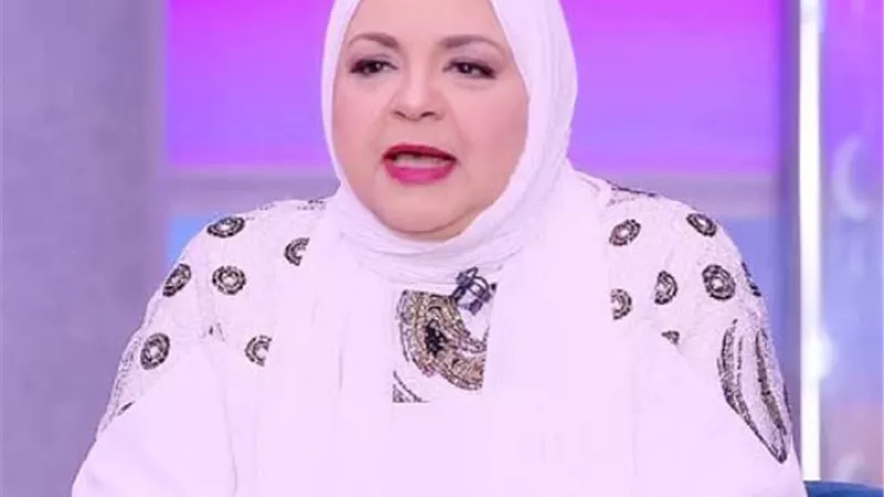 حنان ماضي تحتفل بالعيد.. بمسرح الحكمة