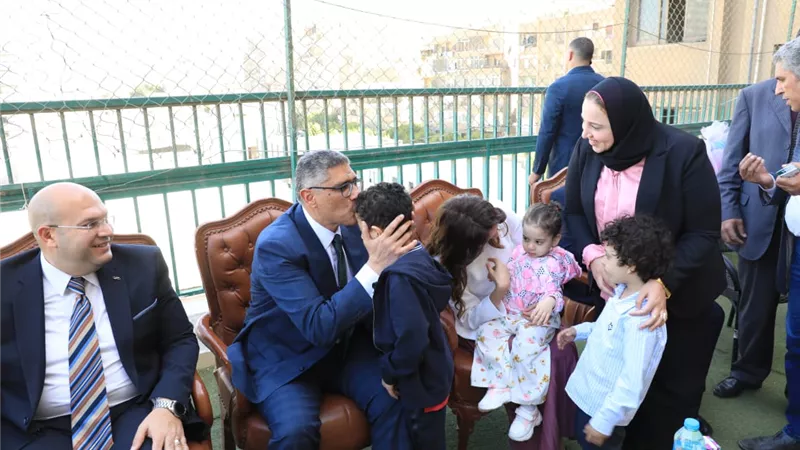 محافظ الجيزة يزور دور الأيتام ورعاية المسنين بالعجوزة ..صور