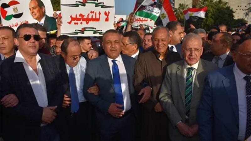الجبهة الوطنية بالقليوبية يشارك في مظاهرة رفض التهجير للفلسطينيين
