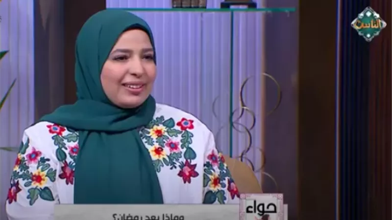 هل يجوز للزوجة صيام الستة البيض دون إذن زوجها؟ أمينة الفتوى تجيب