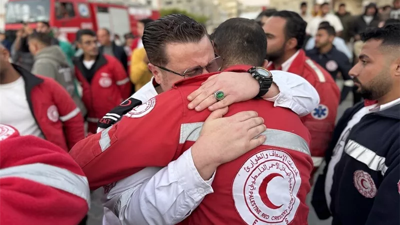 الصحة العالمية تدين قتل الاحتلال 8 من طواقم الهلال الأحمر الفلسطيني في رفح