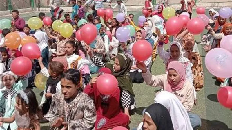 توافد المئات على المراكز الشبابية للإستمتاع بالأنشطة بالعيد