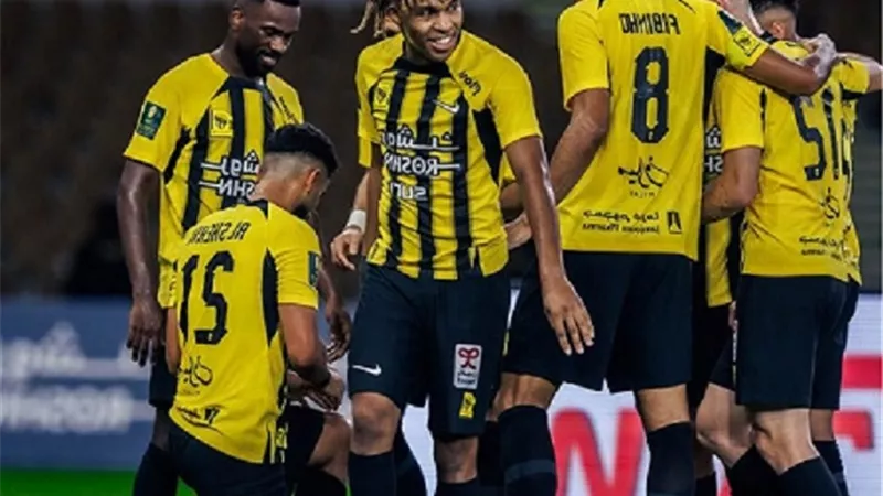 رغم الغيابات.. الاتحاد يتربص للشباب وعينه على النهائي