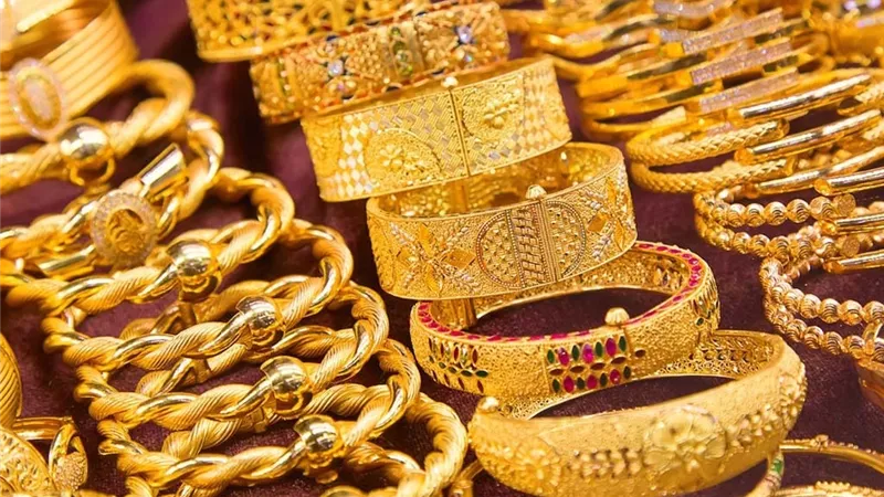 مفاجأة في عيار 21 الآن.. سعر الذهب يقفز إلى أعلى مستوى بالتاريخ