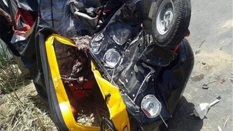 إصابة شخصين فى حادث تصادم تروسيكل وتوك توك بالقناطر الخيرية