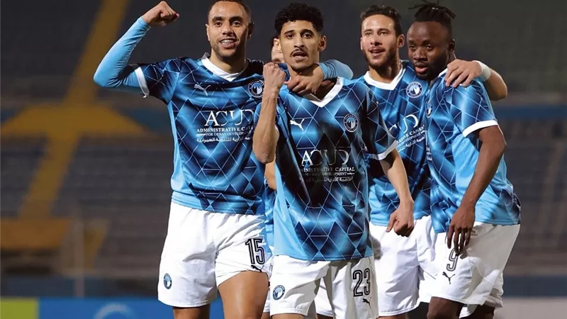 ملخص الشوط الاول لمباراة بيراميدز و الجيش الملكي بدوري الأبطال