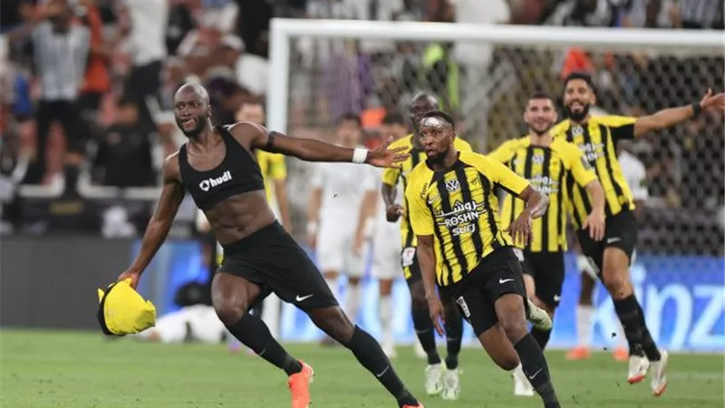 الاتحاد يحقق فوزاً مثيراً على الشباب ويتأهل لنهائى الكأس