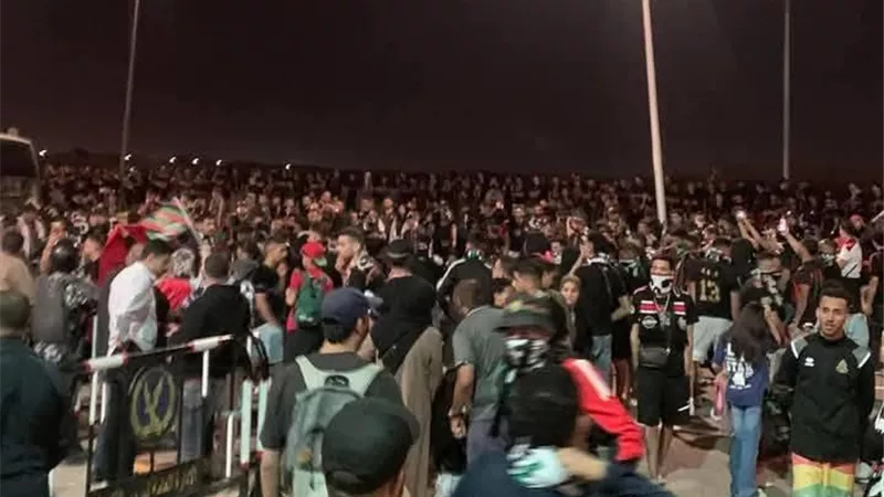 بيراميدز يوضح حقيقة منع جماهير الجيش الملكي من حضور المباراة
