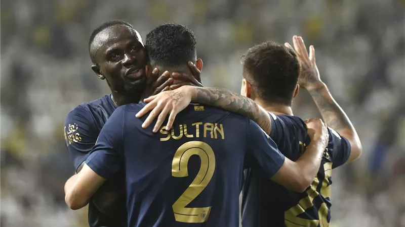 النصر يستعيد خدمات ثلاثي الفريق في مواجهة الهلال