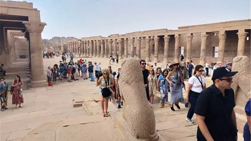 تسهيلات مقدمة لتوافد المواطنين على المناطق الأثرية في اسوان