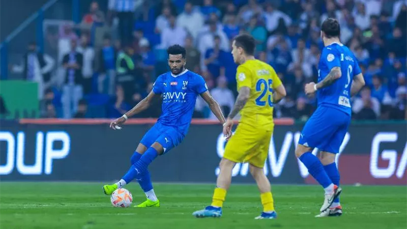 حكم مباراة الهلال ضد النصر في الدوري السعودي