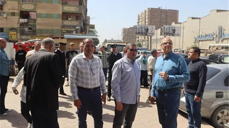 محافظ القليوبية يوجه بإزالة كافتريا وكافة الإشغالات بشبرا الخيمة