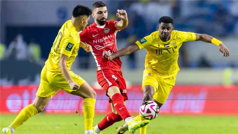 تأهل شباب الأهلي لنهائي كأس رئيس الإمارات بفوزه على الوصل