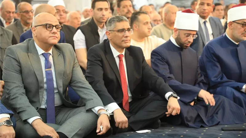 وزير الأوقاف ومحافظ الجيزة يفتتحان مسجد النور بالصف..صور