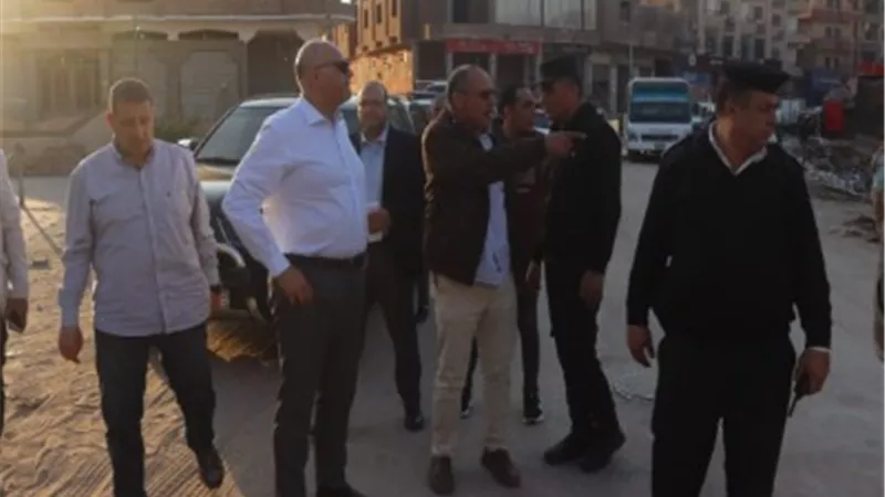محافظ القليوبية: لن نسمح بأي تقصير في منظومة النظافة وظاهرة إشغال الطريق العام