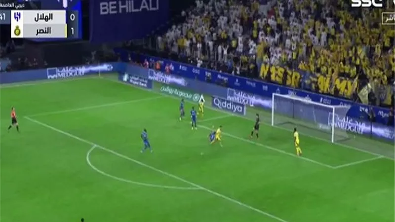 فيديو ..كريستيانو يعزز تقدم النصر على الهلال بالهدف الثاني