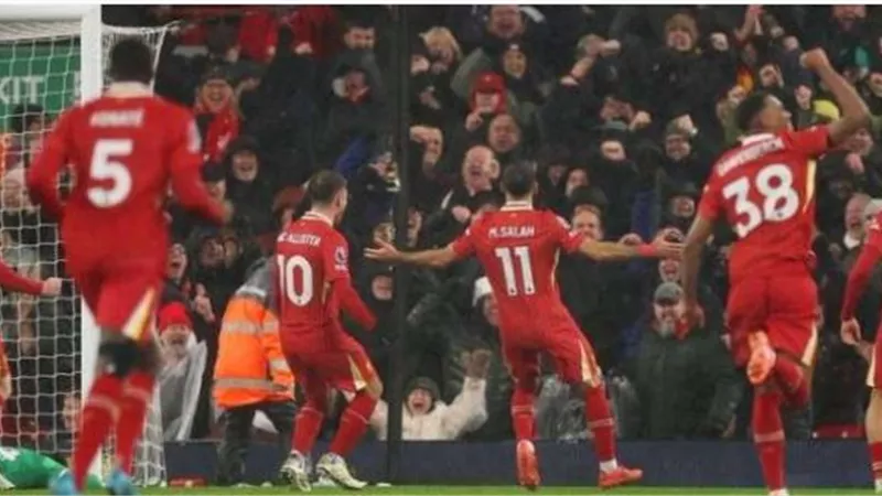 تشكيل ليفربول أمام فولهام.. موقف محمد صلاح