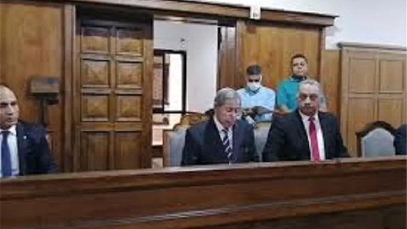 اغتصب المدرس تلميذته فاحالته النيابة الى محكمة الجنايات