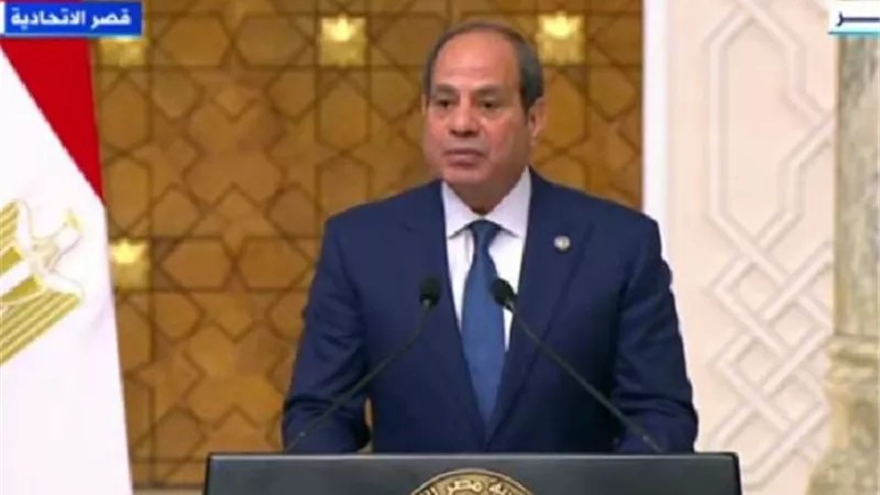 السيسي: توافق مصري فرنسي على رفض تهجير الفلسطينيين من أرضهم
