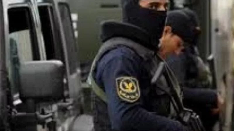 ضبط المتهمين بالتعدي على ميكانيكى ونجله بالخانكة