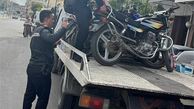 مرور دمياط يواصل حملاته لضبط الموتوسيكلات غير المرخصة