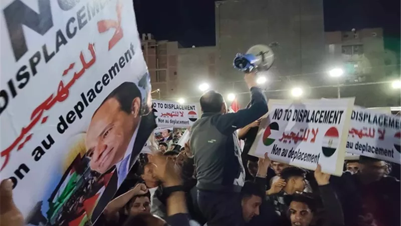 الآلاف بالدقهلية يحتشدون للتوجه لرفح