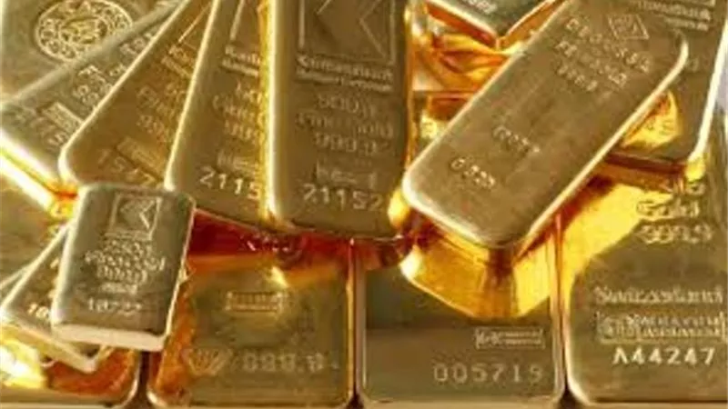 الذهب ينتعش مع تصاعد التوترات التجارية
