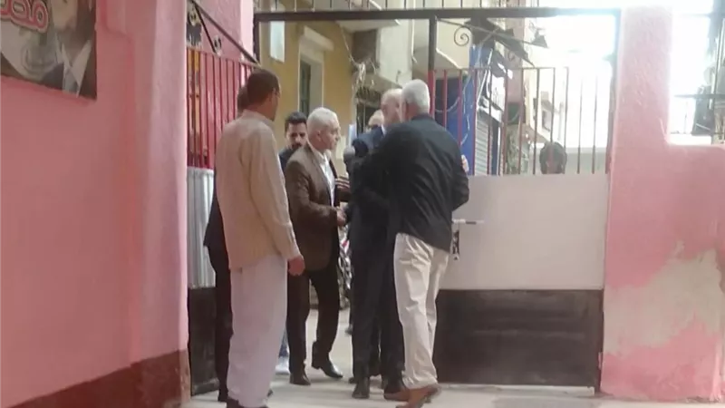 مدير مدرسة يوضح ماحدث بين وزير التعليم ومدير إدارة الباجور