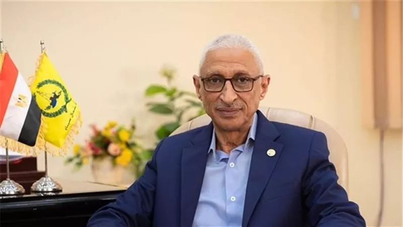 محافظ شمال سيناء: غرفة أزمة مركزية تدير خطة دعم غزة
