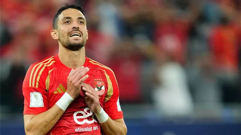 كولر يحسم مشاركة طاهر مع الأهلي ضج الهلال السوداني