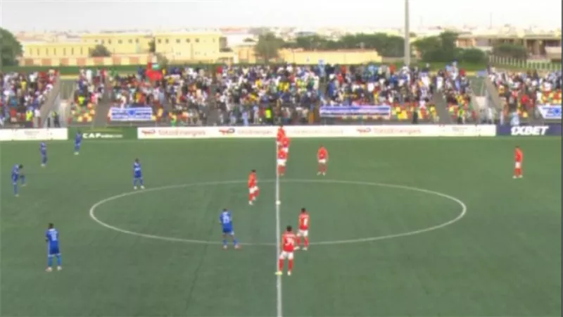 مرور 30 دقيقة.. الأهلى يبحث عن التقدم أمام الهلال السودانى