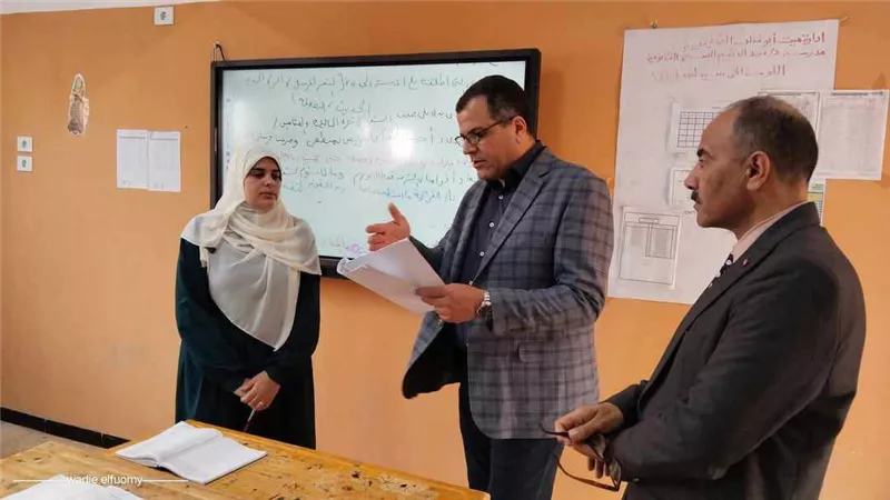 مدير تعليــم دميـــاط يواصل جولاته المفاجئة للمدارس