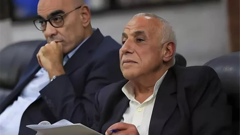 نجم الزمالك السابق ينتقد مجلس لبيب ويطالبه بالاستقالة