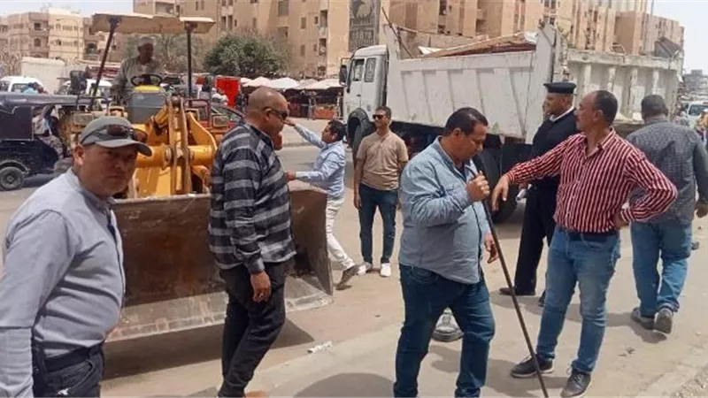 تفاصيل غلق جهاز بدر لـ46 محل فى حملة شرسة بالتعاون مع شرطة التعمير صور