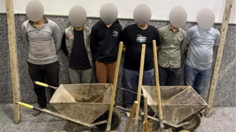 القبض على 6 أشخاص ينقبون عن الٱثار داخل عقار بالزيتون