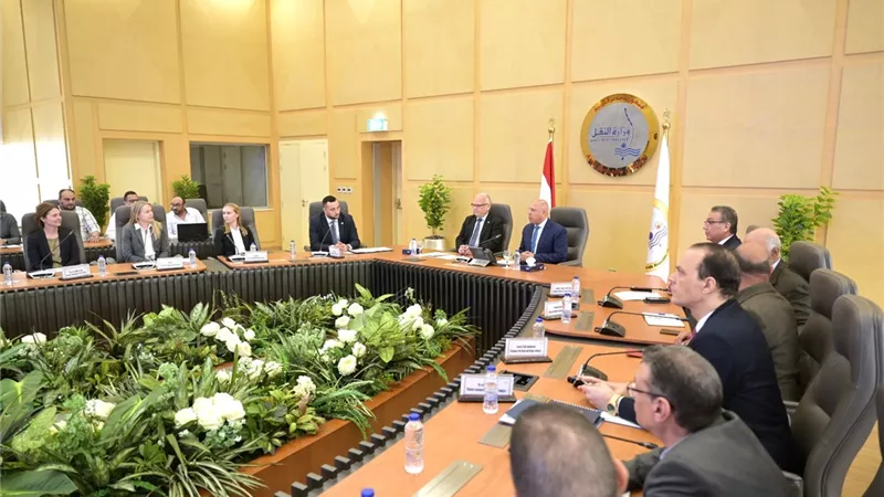 كامل الوزير يبحث مع سفير السويد التعاون المشترك
