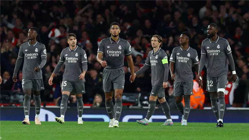 الأزمات تتوالي على ريال مدريد بعد السقوط أمام آرسنال