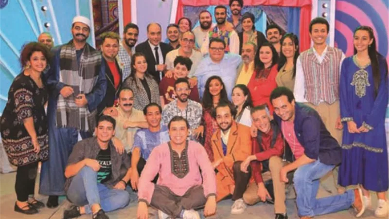 عروض مسرح المواجهة يتجول في المحافظات