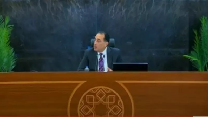 رئيس الوزراء: نسعى لتأمين احتياجاتنا من السلع الأساسية