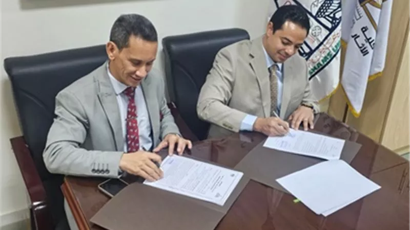 بروتوكول تعاون بين مركز الدراسات البردية والنقوش وكلية آثارعين شمس