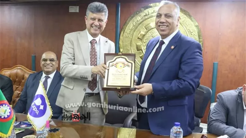 بروتوكول تعاون بين الغرفة التجارية بمحافظتي دمياط والدقهلية