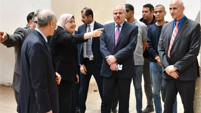 رئيس جامعة القناة يوجه بسرعة تنفيذ محطة رصد الزلازل بكلية العلوم
