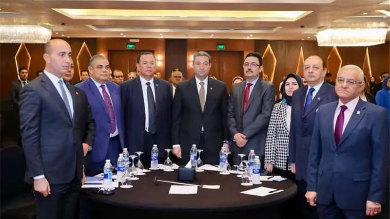 محافظ دمياط يشارك بمؤتمرتعزيزالتوظيف والإبتكارمن خلال التكنولوجيا