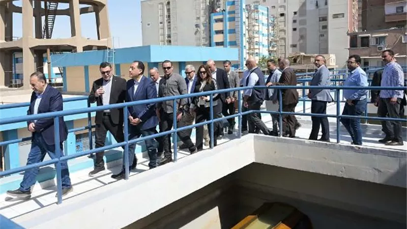 مدبولي يتفقد محطة مياه المرشحة التشيكي بحي شرق بأسيوط