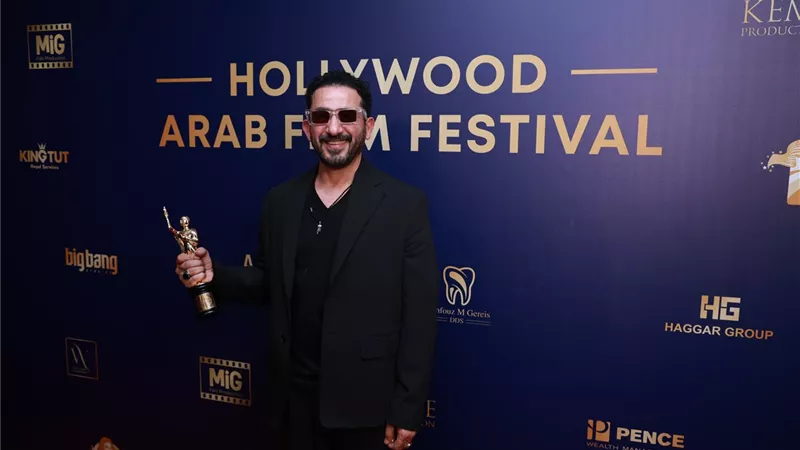 تكريم أحمد حلمي في افتتاح الدورة الرابعة لمهرجان هوليوود السينمائي