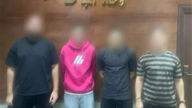 ضبط 4 أشخاص عطلواحركة المروربسياراتهم وأطلقوا الشماريخ اثناء زفاف