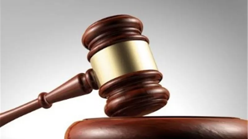 المؤبد لعامل لإتجاره في الهـيروين وحيازة سلاح ناري بالخصوص