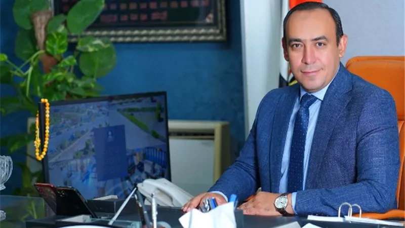 شاهد بالصور.. أحدث مشروعات الطرق الجديدة لجهاز مدينة 15 مايو