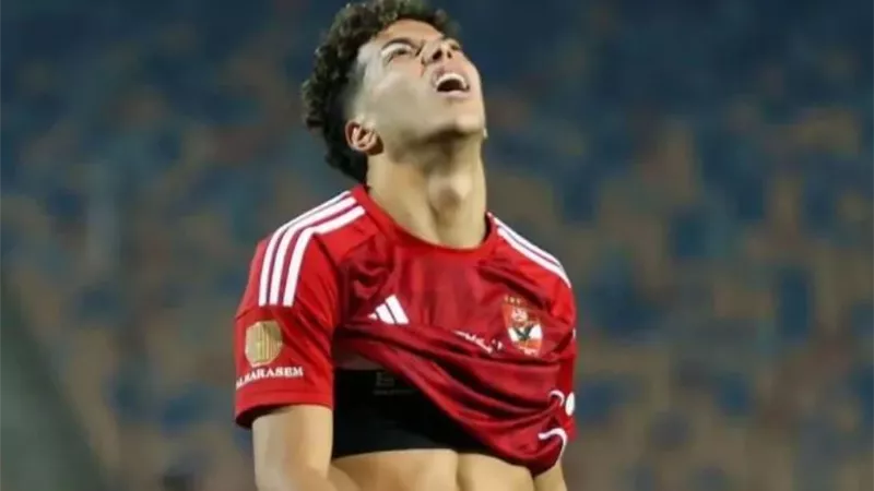 بطريقة غريبة.. إمام عاشور يُهدر هدف التقدم للأهلي أمام بيراميدز