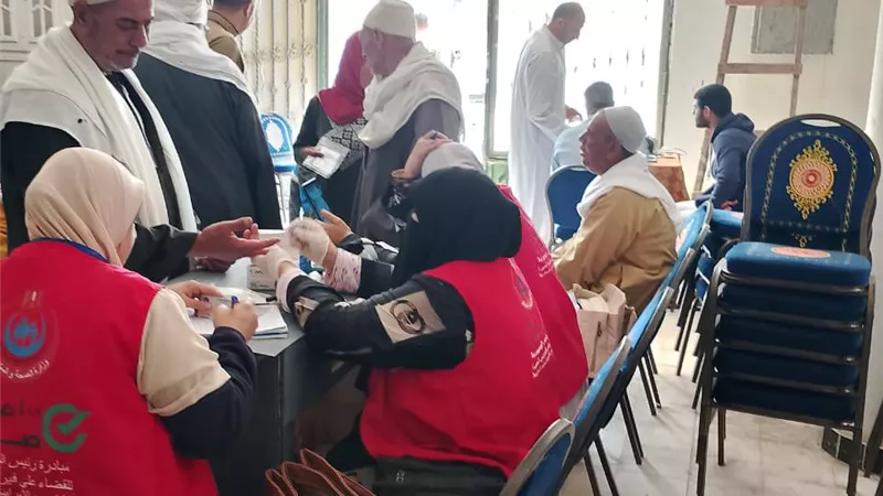 الكشف الطبى على ٣٠٠ بقافلة منشأة فاضل الدلنجات
